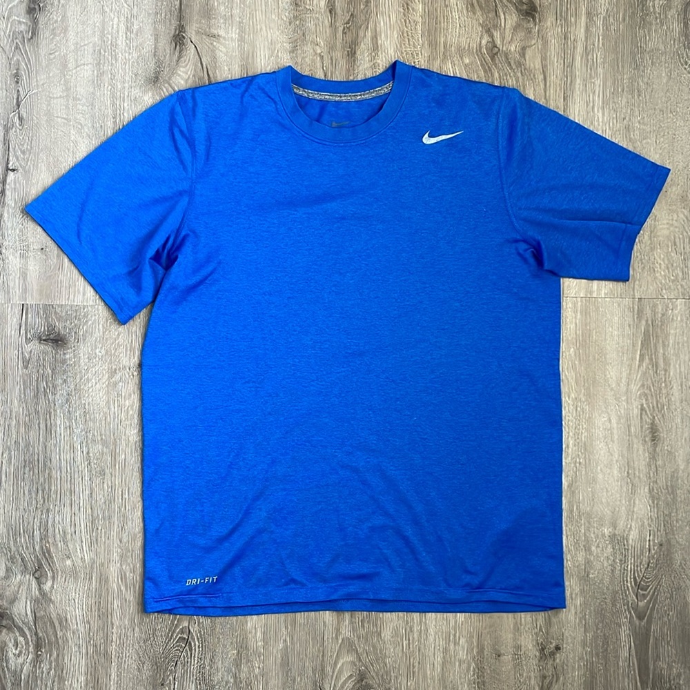 Men’s Nike Dri-Fit bright blue tee